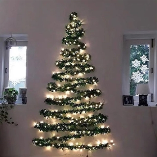 LED lyskæde med grannåle guirlande – juledekoration