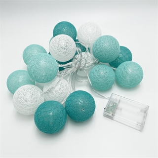 LED lyskæde med bomuldskugler – mintgrøn, turkis og hvid