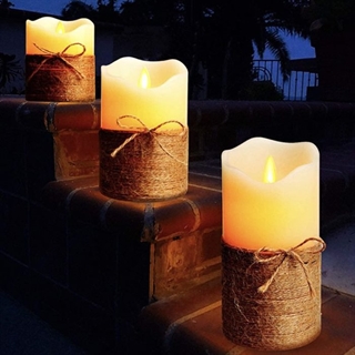 Batteridrevet bloklys med bevægelig flamme  - 3 stk. i forskellige størrelse