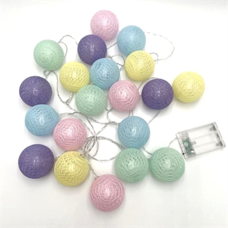 LED lyskæde med  bomuldsbolde i forskellige farver - 3 m 20 bolde