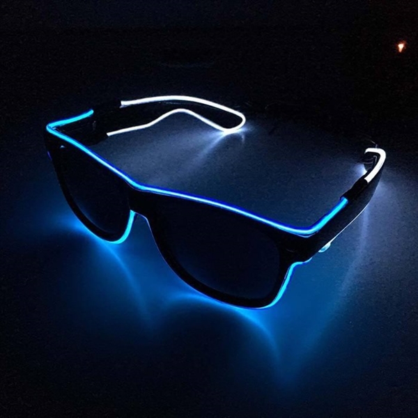 konkurrerende automatisk bejdsemiddel →LED briller med blåt og hvidt lys ⎮ Festbriller ⎮ledide.dk