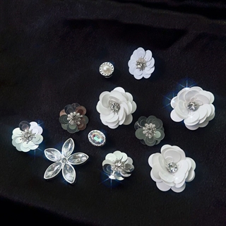 Crocs charms med blomster og perler – 11 stk.