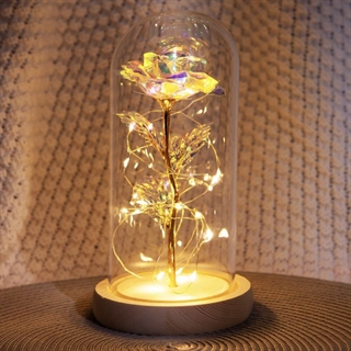 Kunstig rose med lyskæde i glaskuppel - Varmt hvidt lys