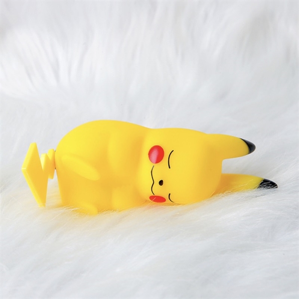 LED Pikachu lampe - Varm hvidt lys - C stil