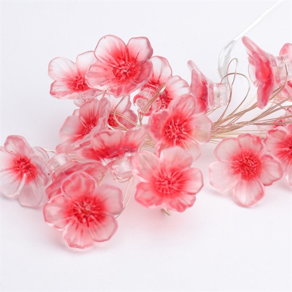 LED kobber lyskæde med røde kirsebærblomster