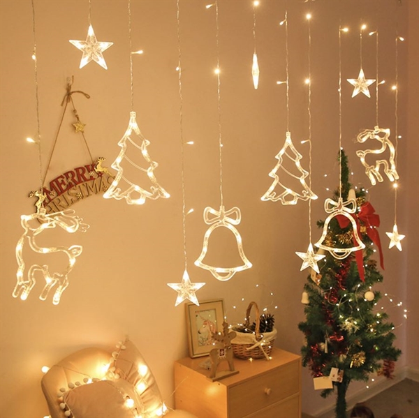 LED lysgardin med stjerner, juletræer, hjorte og juleklokker 