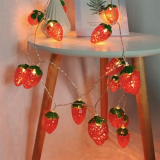LED lyskæde med jordbær