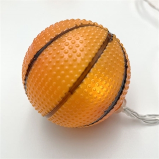 LED lyskæde med basketbolde - 1,5 m