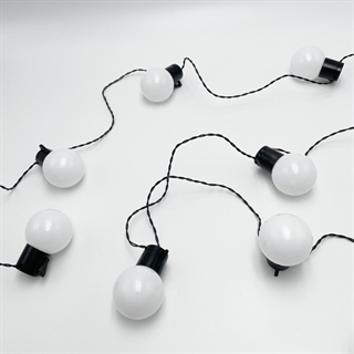 LED lyskæde med pærer til indendørs og udendørs brug