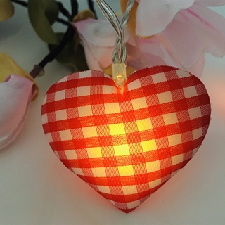 LED-lyskæde med rødternede hjerter – varmt hvidt lys – 1,6 m 10 LED