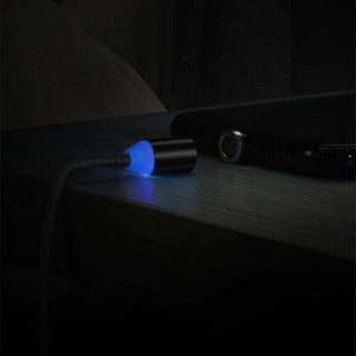 Magnetisk iPhone oplader kabel med blåt lys