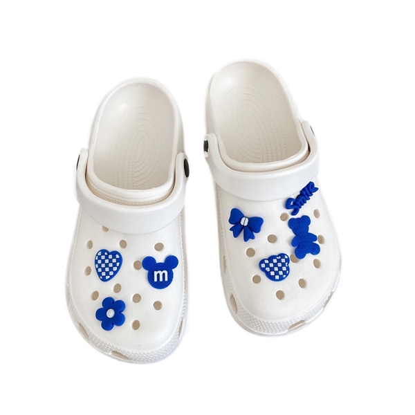 Mickey og bamse charms i blå og hvid -7 stk.