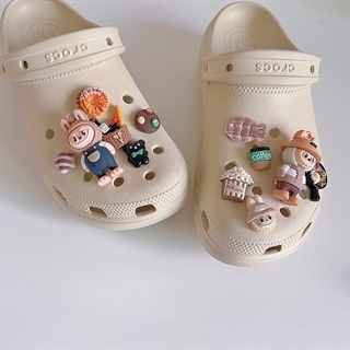 Crocs charms med POP MART stil - 12-PAK