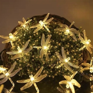 Solcelle lyskæde med guldsmede - varmt hvidt lys - 5 m 20 lys