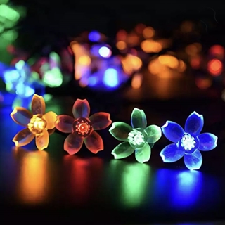 Solcelle lyskæde med kirsebærblomster - Farverigt lys - 7 M 50 LED
