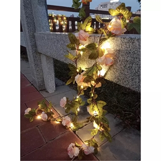 Solcelle lyskæde med lyserøde blomster og grønne blade - 2 m 20 lys