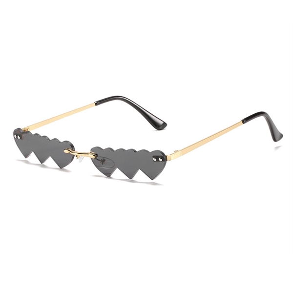 Solbrille med hjerter 