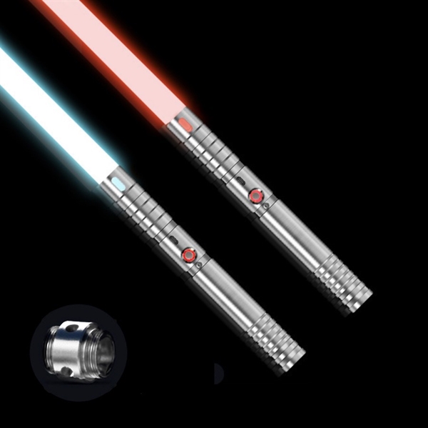 Star Wars lasersværd med 20 lysfarver og lydeffekter - Genopladelige - 2 stk - Sølv